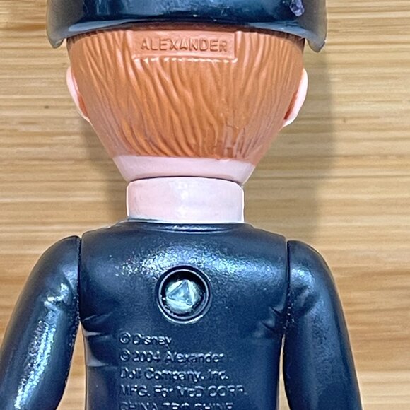 2004 Madame Alexander Disney Dolls | Wendy as Minnie & Mickey Boy Collectible - Picture 3 of 6